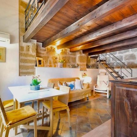 Alghero Old Town Apartment Steps To Sea And Scenic Ramparts 외부 사진