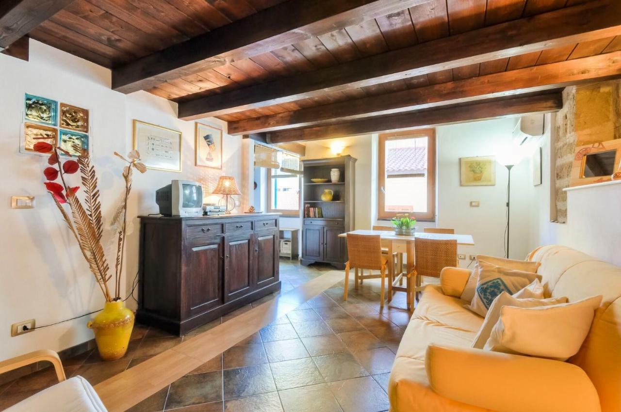 Alghero Old Town Apartment Steps To Sea And Scenic Ramparts 외부 사진