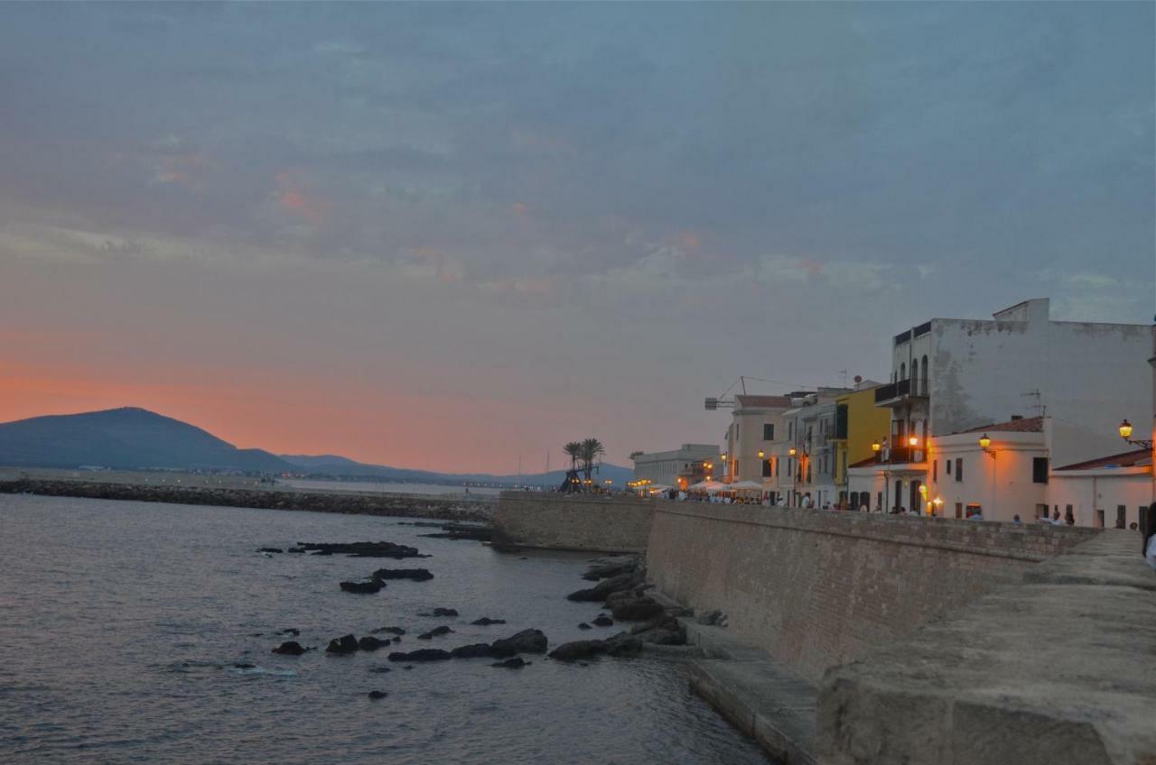 Alghero Old Town Apartment Steps To Sea And Scenic Ramparts 외부 사진