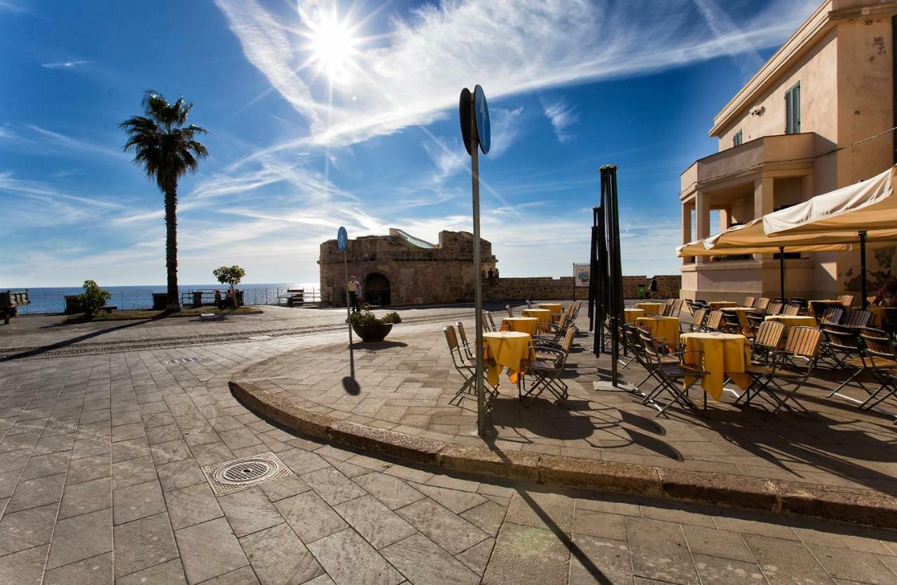 Alghero Old Town Apartment Steps To Sea And Scenic Ramparts 외부 사진
